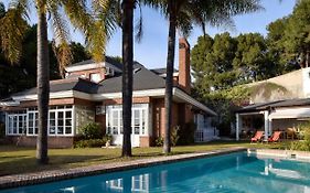 Villa Antumalal B&B